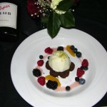 05-panna-cottaflourless-choc-cake-macerated-fruit1