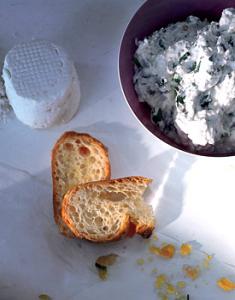 Herbed Goat Cheese Toasts